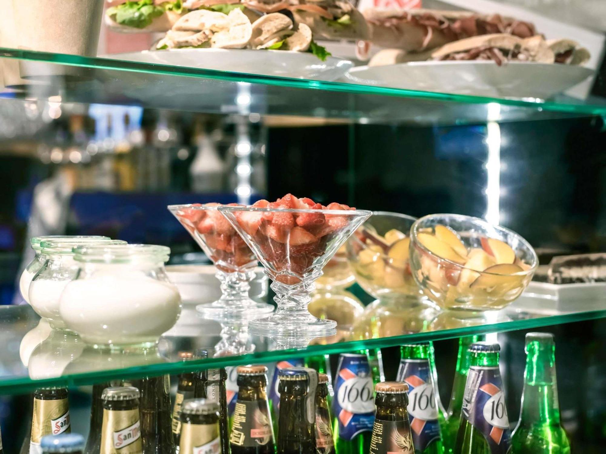 Novotel Poznan Malta — Photos 3